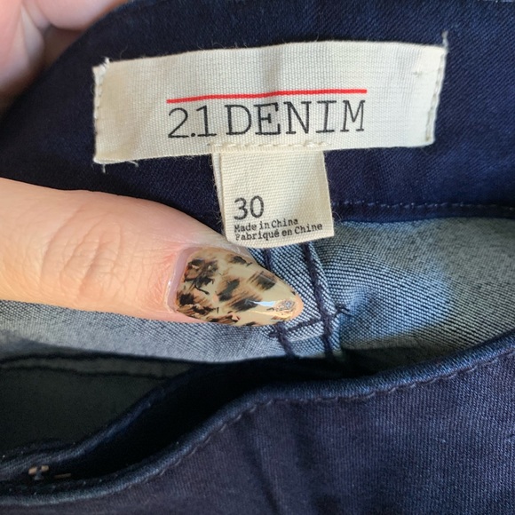 Dark wash straight skinny jeans - Picture 4 of 4